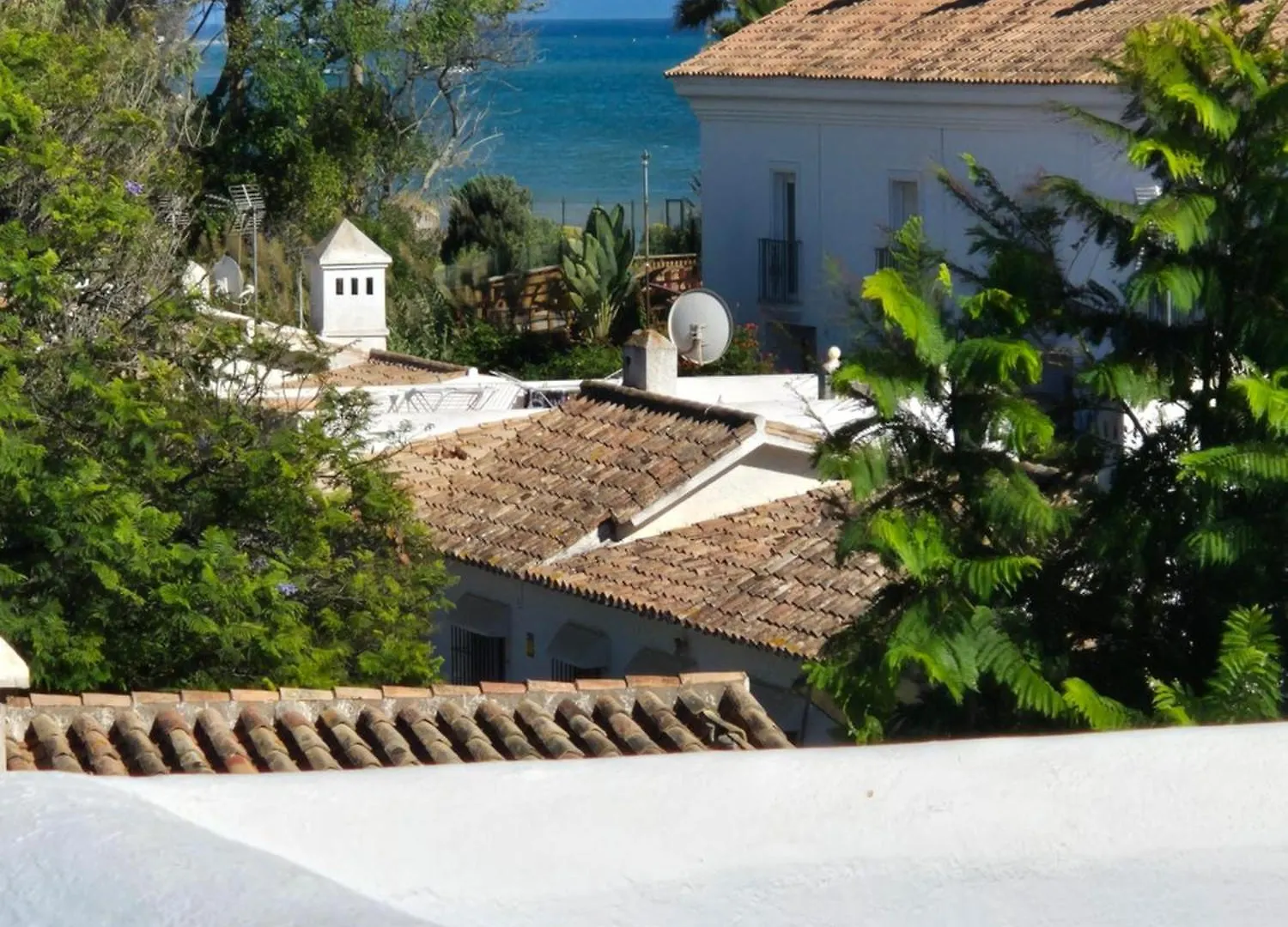 Marbella Costalita 1 Villa Estepona 0*,